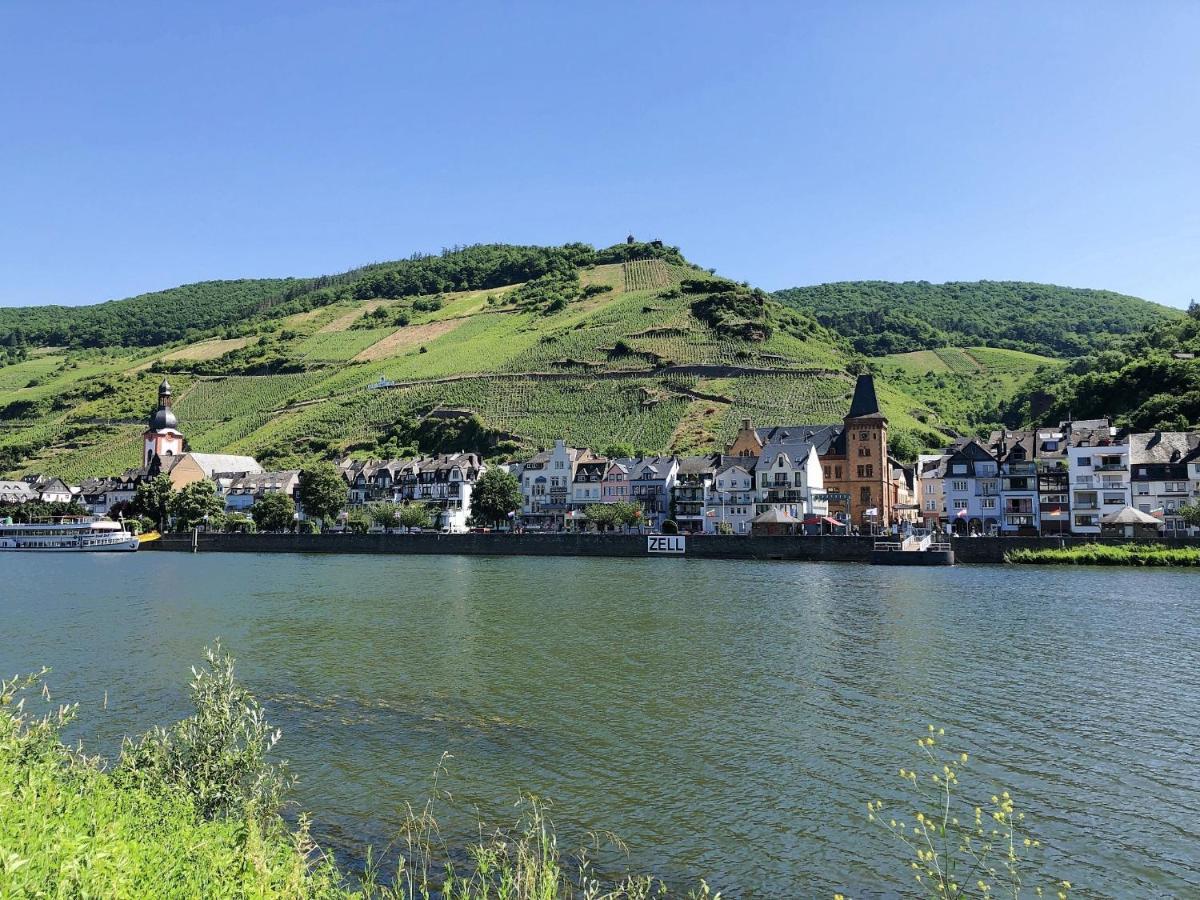 Ferienhaus Am Moselradweg เซลล์อันแดร์โมเซล ภายนอก รูปภาพ