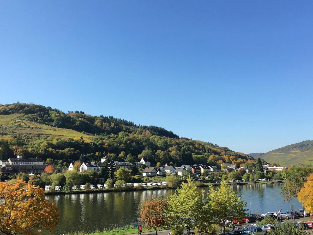 Ferienhaus Am Moselradweg เซลล์อันแดร์โมเซล ภายนอก รูปภาพ