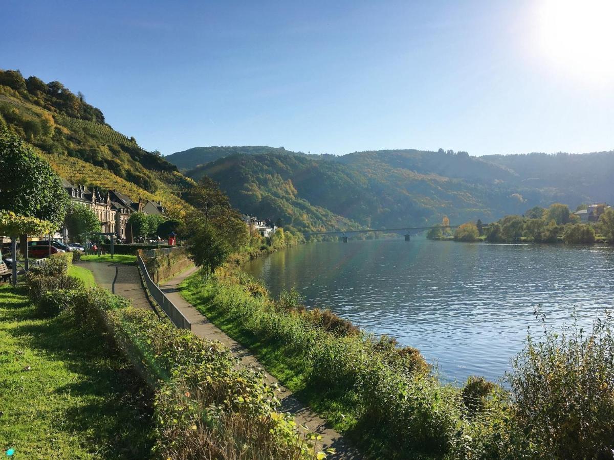 Ferienhaus Am Moselradweg เซลล์อันแดร์โมเซล ภายนอก รูปภาพ