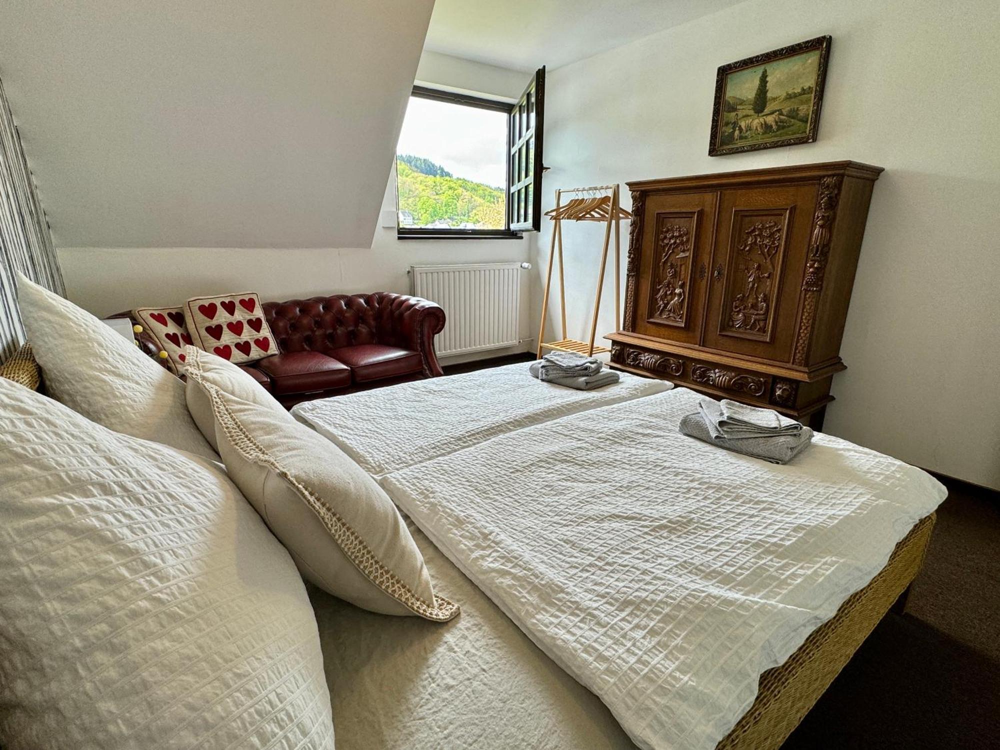 Ferienhaus Am Moselradweg เซลล์อันแดร์โมเซล ภายนอก รูปภาพ
