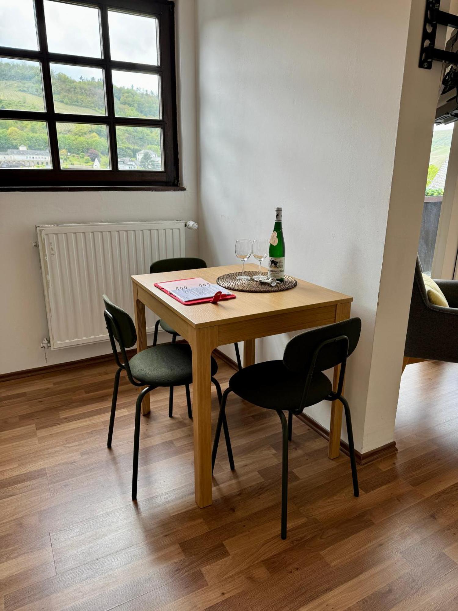 Ferienhaus Am Moselradweg เซลล์อันแดร์โมเซล ภายนอก รูปภาพ
